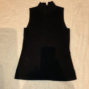 Theory Ribbed Mock Neck Top (Black)